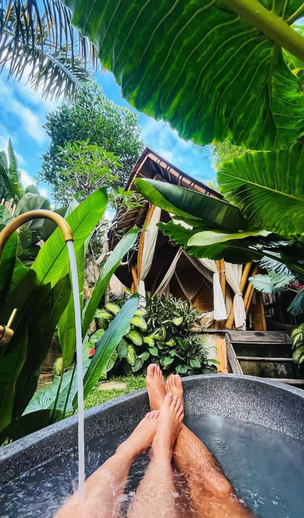 Villa Wahem Eco Bamboo - Magical Bamboo House Ubud Extérieur photo